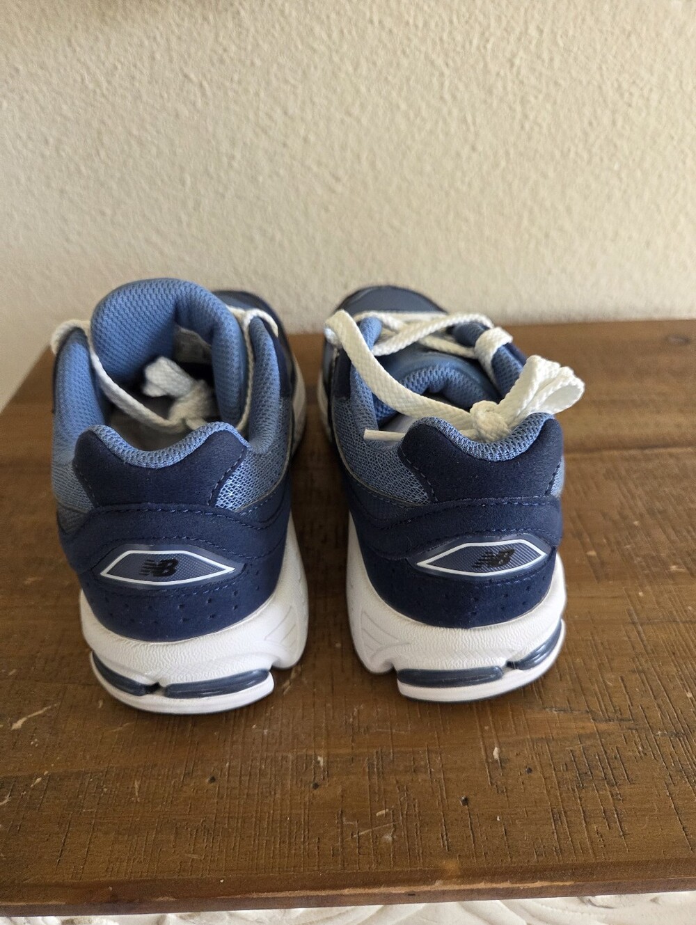 New Balance Kids Blue Preschool 2002 Lace Shoes Size 3 NWT - Picture 9 of 10